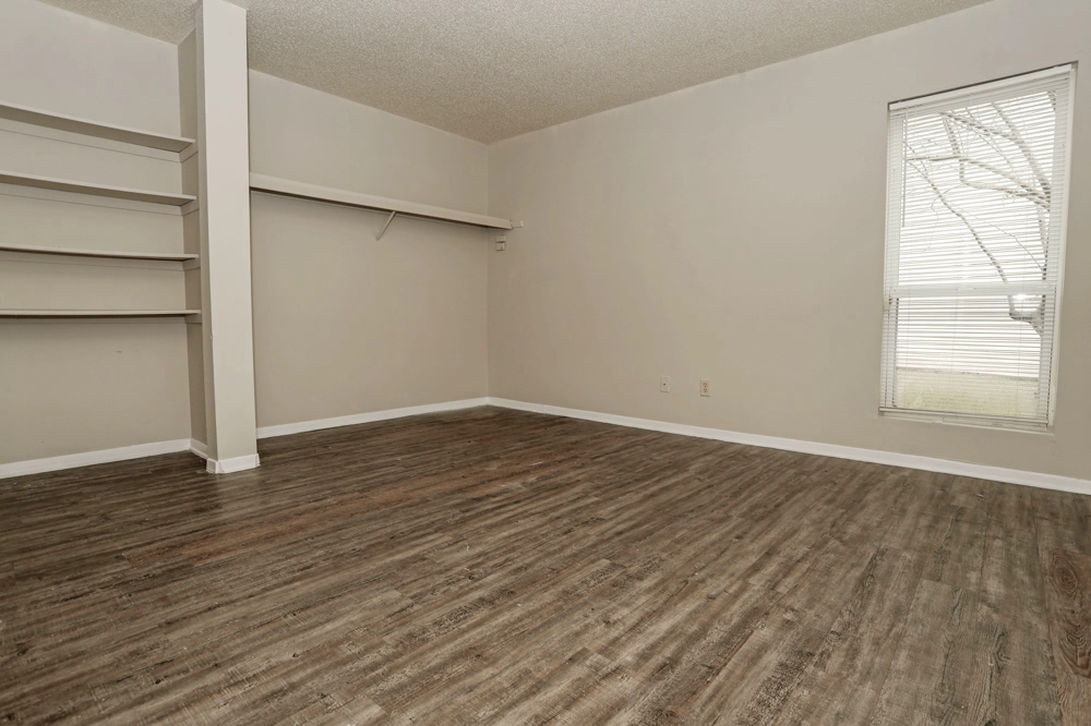 Summit-Town-Country 19